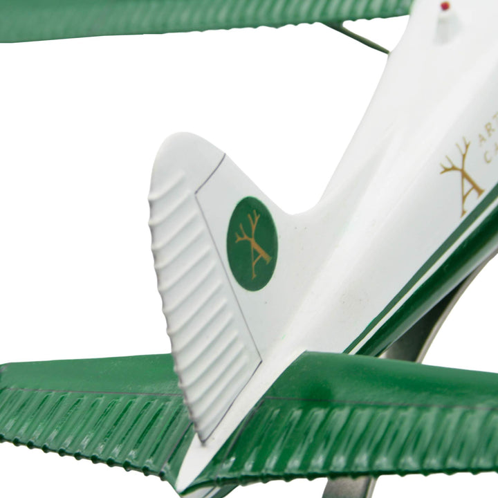 Derrière du Modèle réduit d'un hydravion Beaver avec le logo et les couleurs de la boutique Artisans Canada