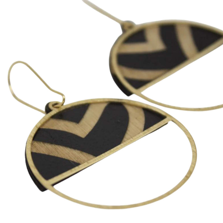 Boucles d'oreilles Attraction noir par Rebelles des bois rondes et lignées