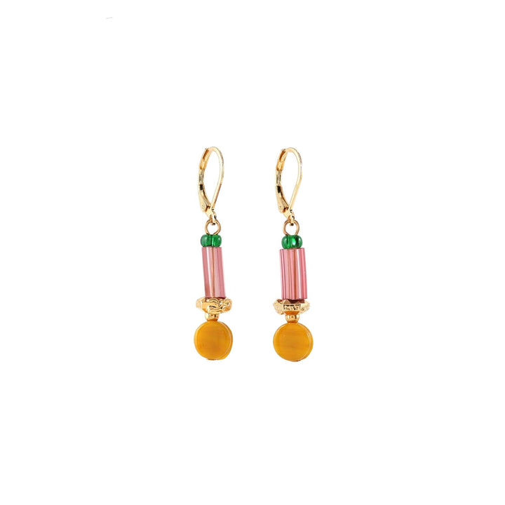 Boucles d'oreilles roses et oranges suspendues par Anne-Marie Chagnon