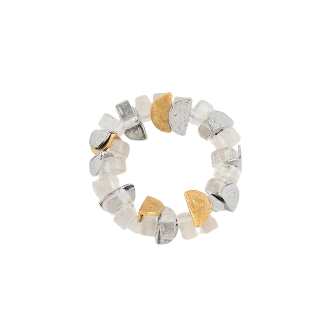 Bracelet Mankar avec pièces en étain et plaqué or par Anne-Marie Chagnon vu de dessus