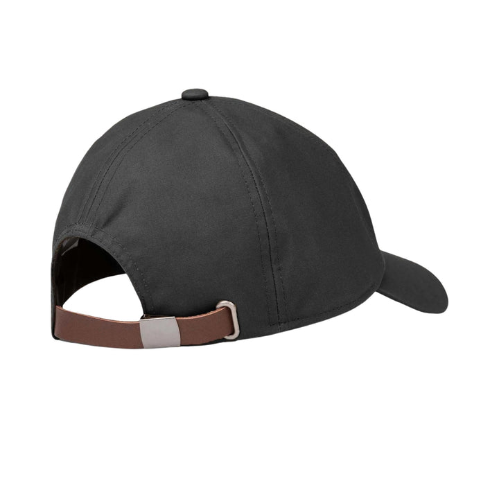 Casquette noire en coton ciré vue de derrière par tilley