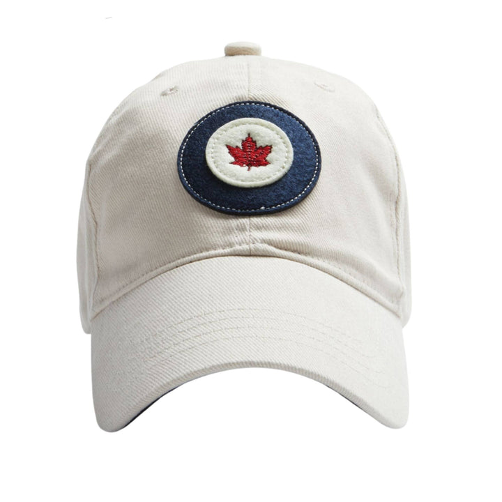 Casquette blanche RCAF par Red Canoe vue de devant