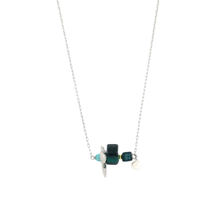 Collier Cassiopée avec billes turquoises par Anne-Marie Chagnon