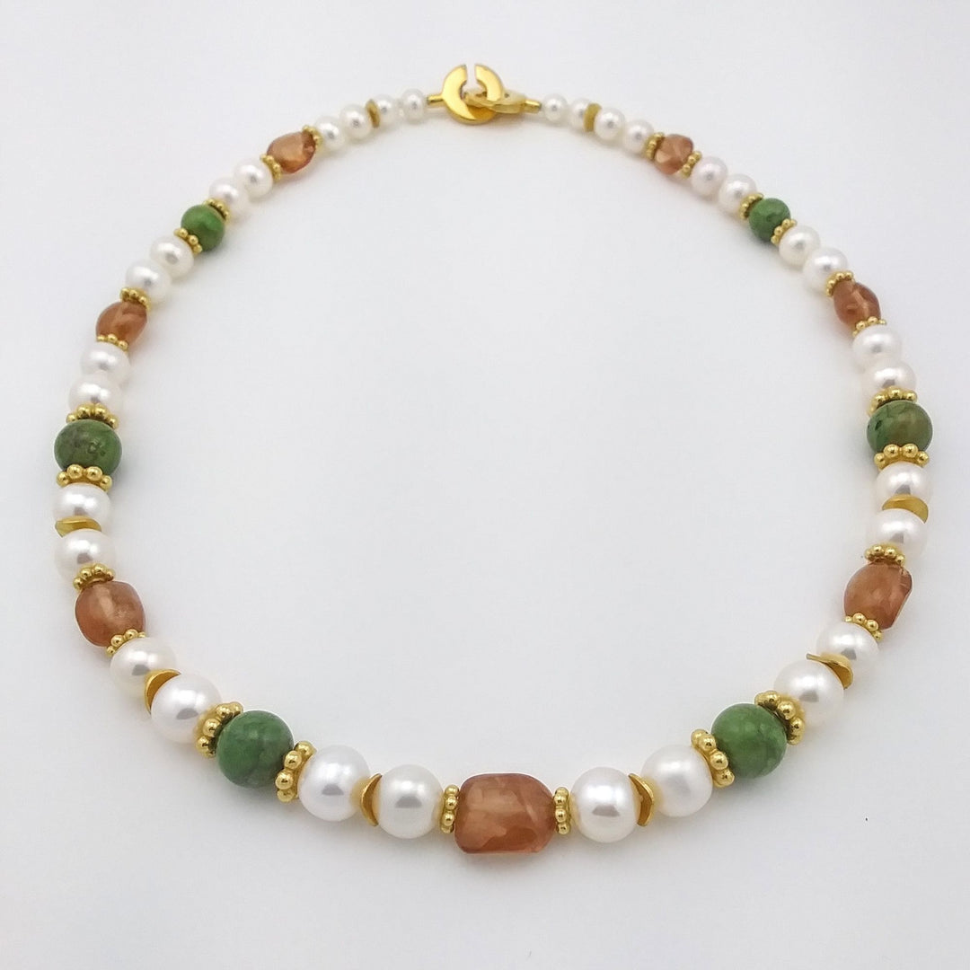 Collier grenat hessonite avec gaspéites et perles par gemmes québec