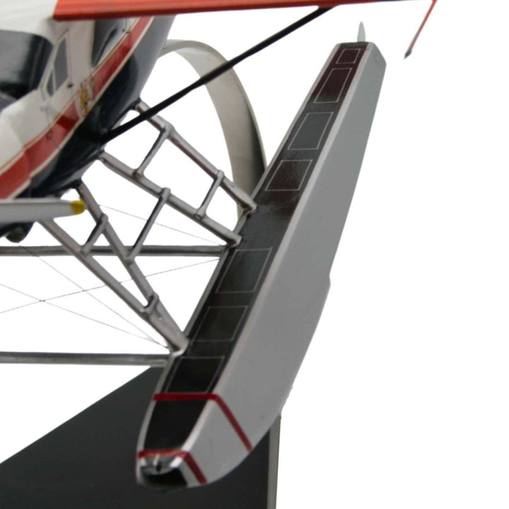 Flotteur d'un Modèle réduit d'un hydravion Wheeler Airline