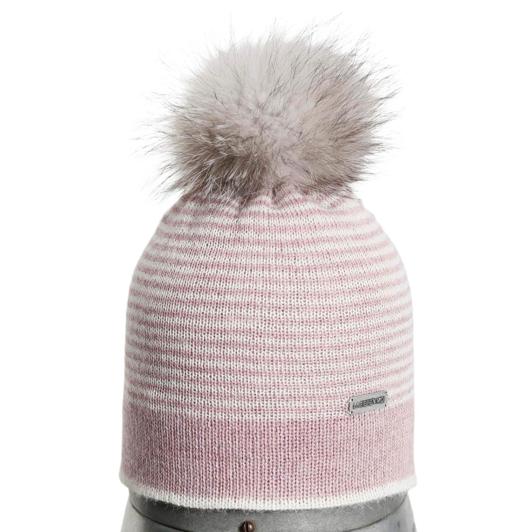 Tuque à rayures rose cendré et blanches avec pompom gris par La fibre et moi