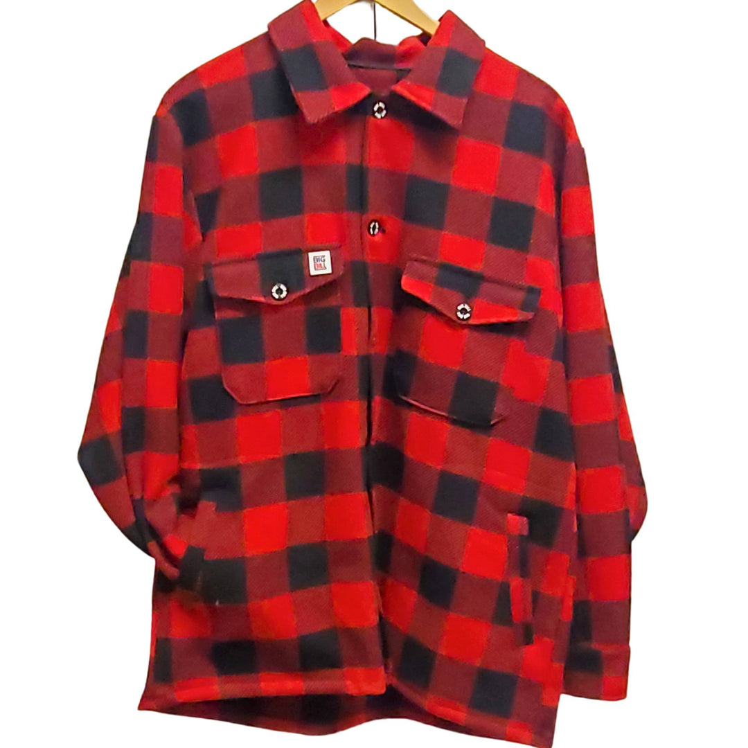Veste en laine à carreaux rouge et noir vue de devant par Codet