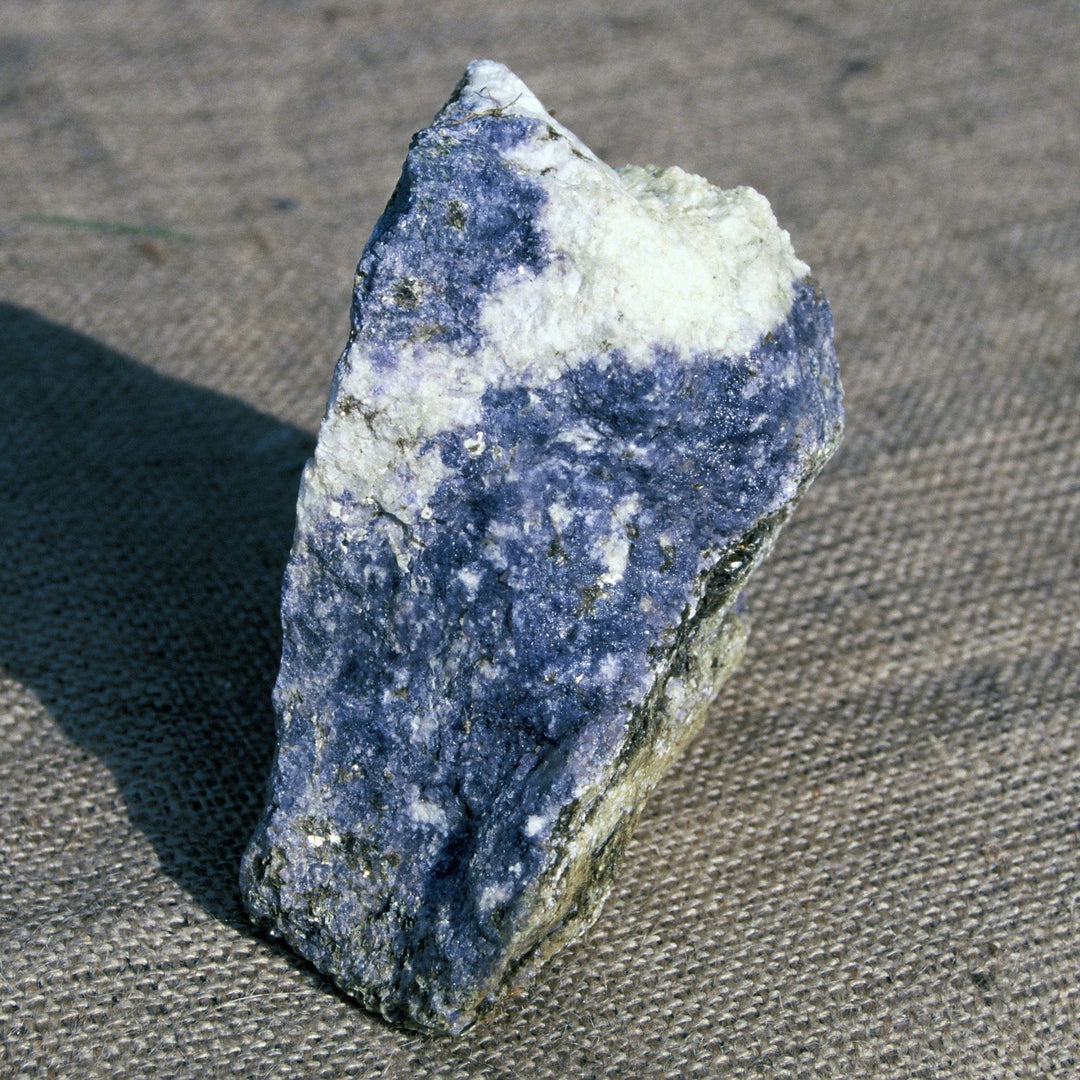 Collier amazonite du Lac St-Jean, scapolite de Fort-Coulonge et vermeil