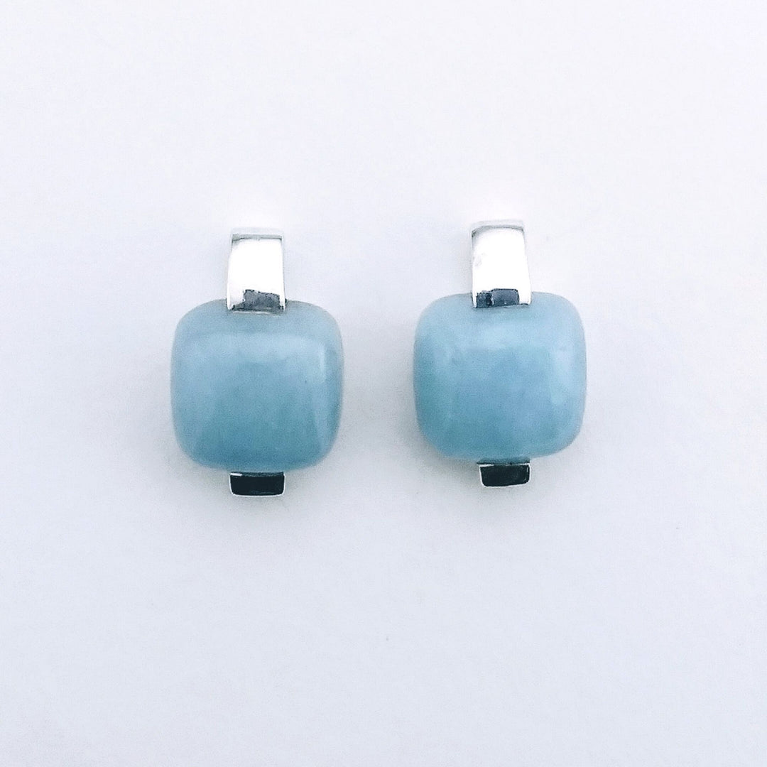 Boucles d'oreille Aigue marine carrées vue de face