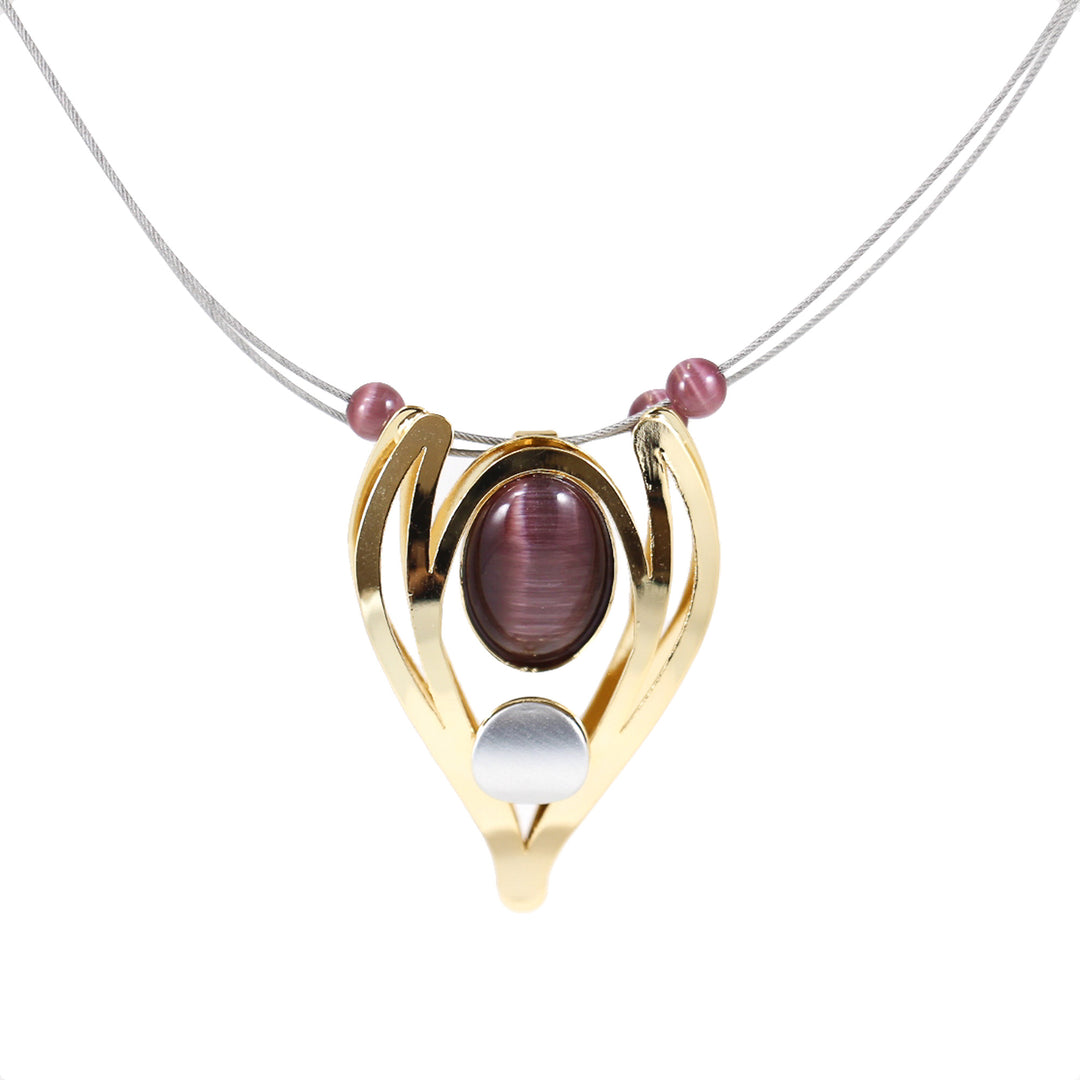 Collier avec pendentif doré en forme de demi goutte avec pierres mauves et grises