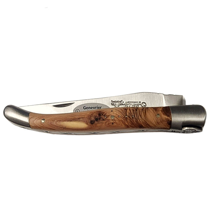 Couteau pliant en genévrier par Laguiole en Aubrac plié avec feuille d'érable