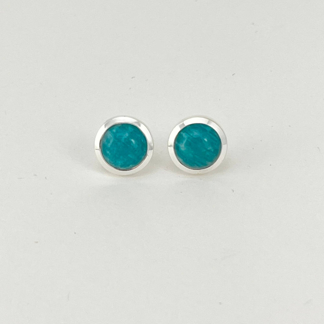 Boucles d'oreilles studs en amazonite foncée et argent par Gemmes Québec