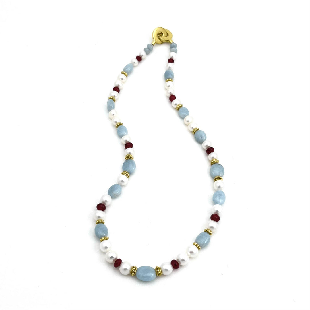 Collier Gemmes Québec avec aigue-marine, eudyalite, perles et pierres dorées