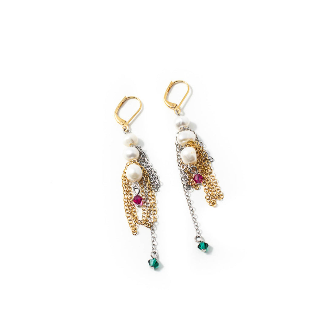 Boucles d'oreilles Palom par Anne-Marie Chagnon pendantes avec chaînes argentées et dorées, billes roses et turquoises et perles