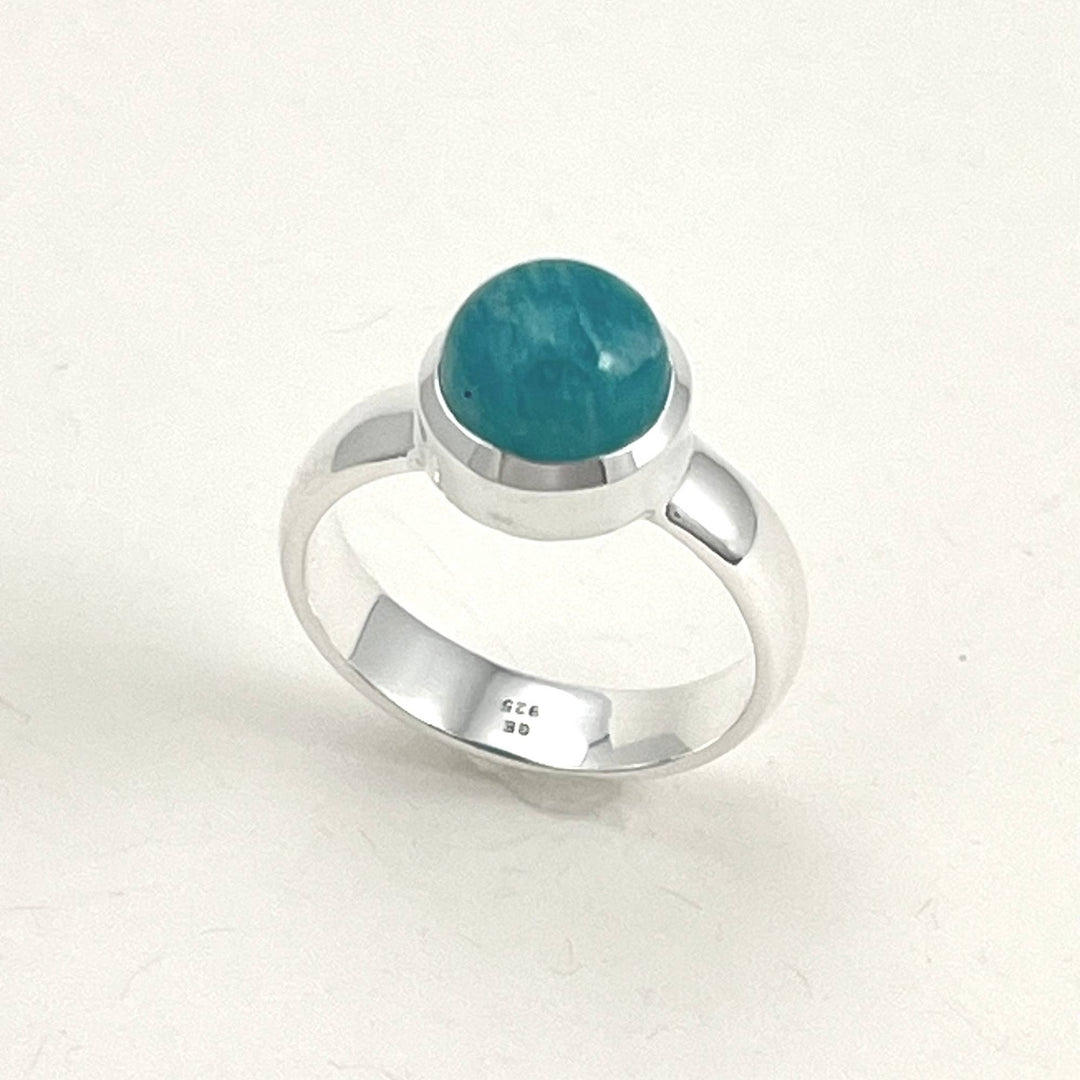 Bague argentée avec pierre de l'amazonite du lac sairs par gemmes québec