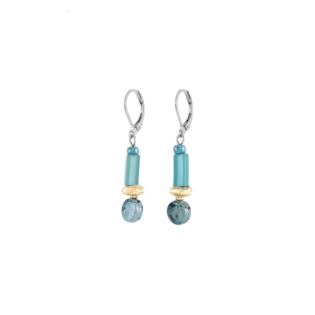 Boucles d'oreilles turquoises suspendues en étain et plaqué or par Anne-Marie Chagnon