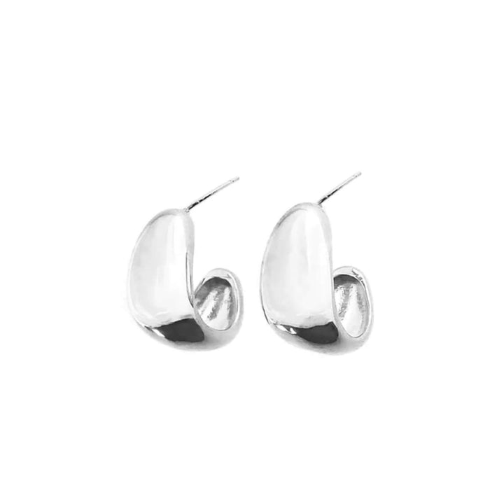 Boucles d'oreilles simples en demi-anneau argenté par welldunn