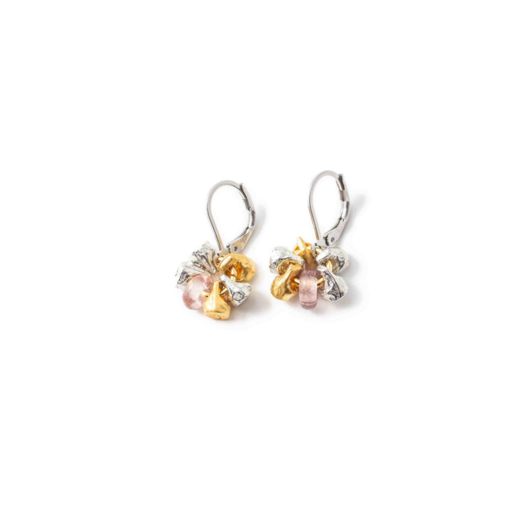 Boucles d'oreilles Margaux roses et dorées par Anne-marie Chagnon
