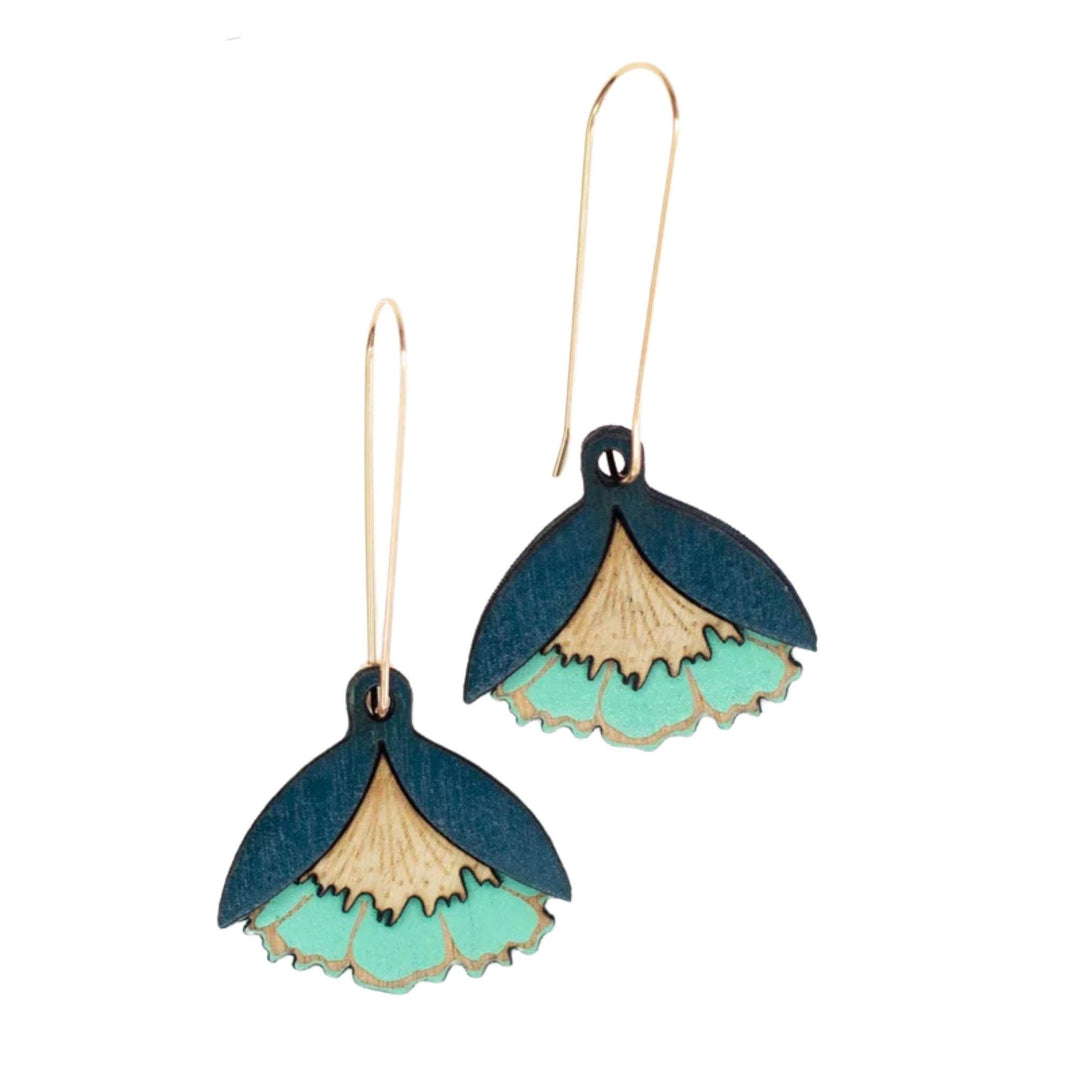 Boucles d'oreilles Poésie argent et bleu minuit en bois par Rebelles des bois