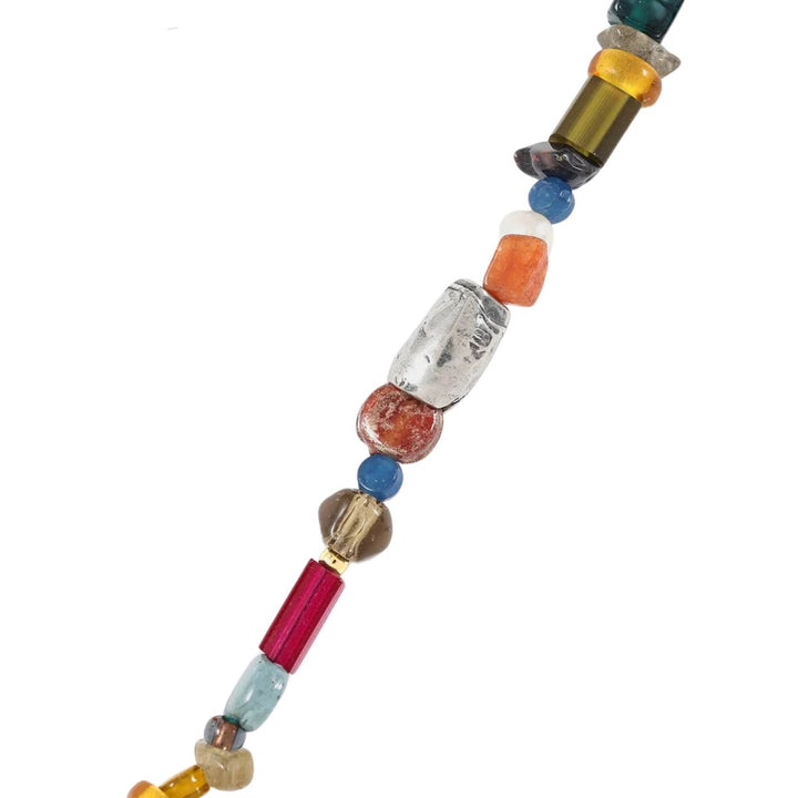 Détails du Bracelet Capella couleur fleur d'automne avec billes de verres colorées par Anne-marie Chagnon