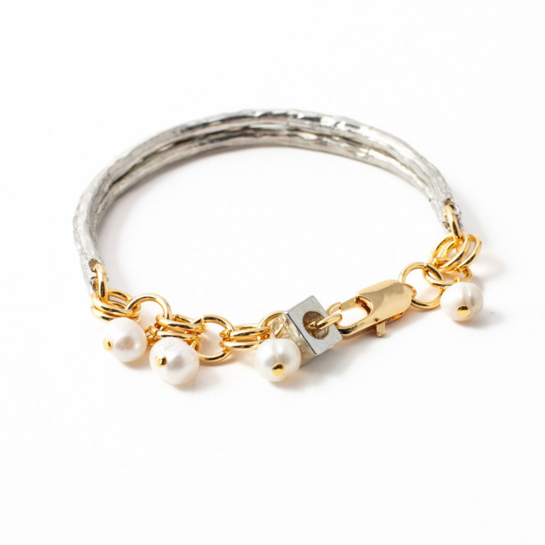 Bracelet en étain et doré avec perles Oscar par Anne-Maire chagnon