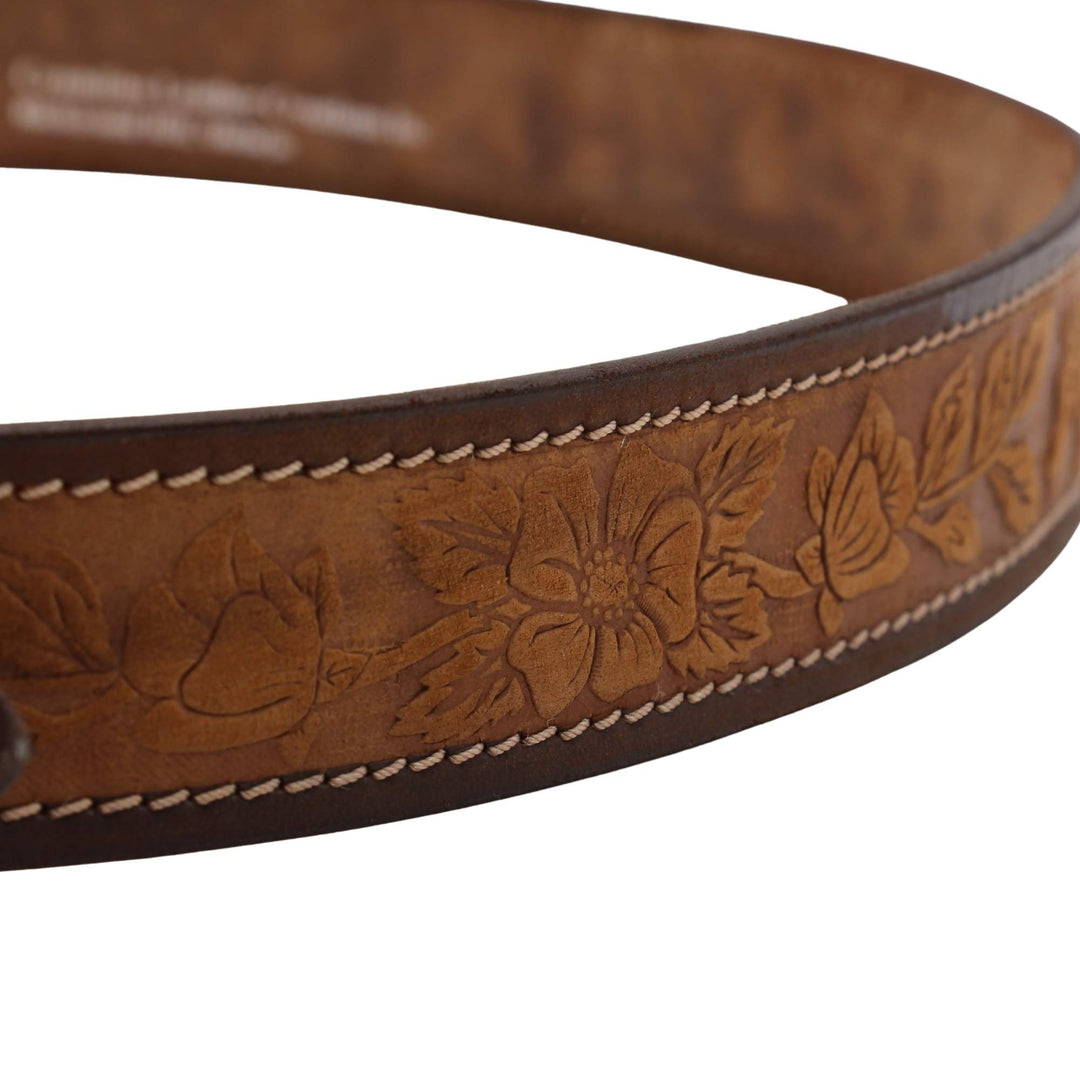 Détails des motifs floraux de la Ceinture brune en cuir de buffle par Canadian Leather