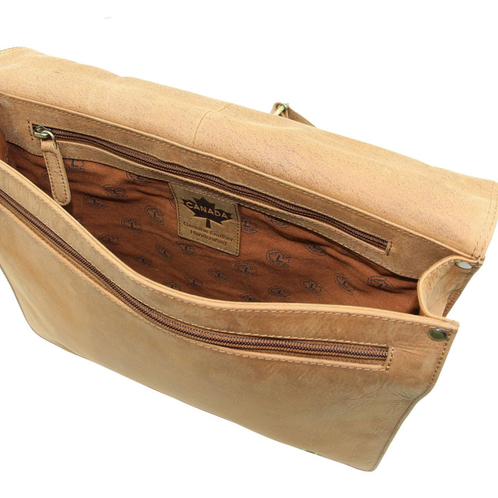 Pochette à l'Intérieur du Sac rectangulaire minimaliste en cuir de bison par Canadian Leather