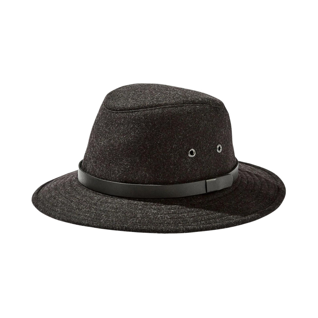 Chapeau en laine Tilley charbon avec bande en cuir noire vu de 3/4