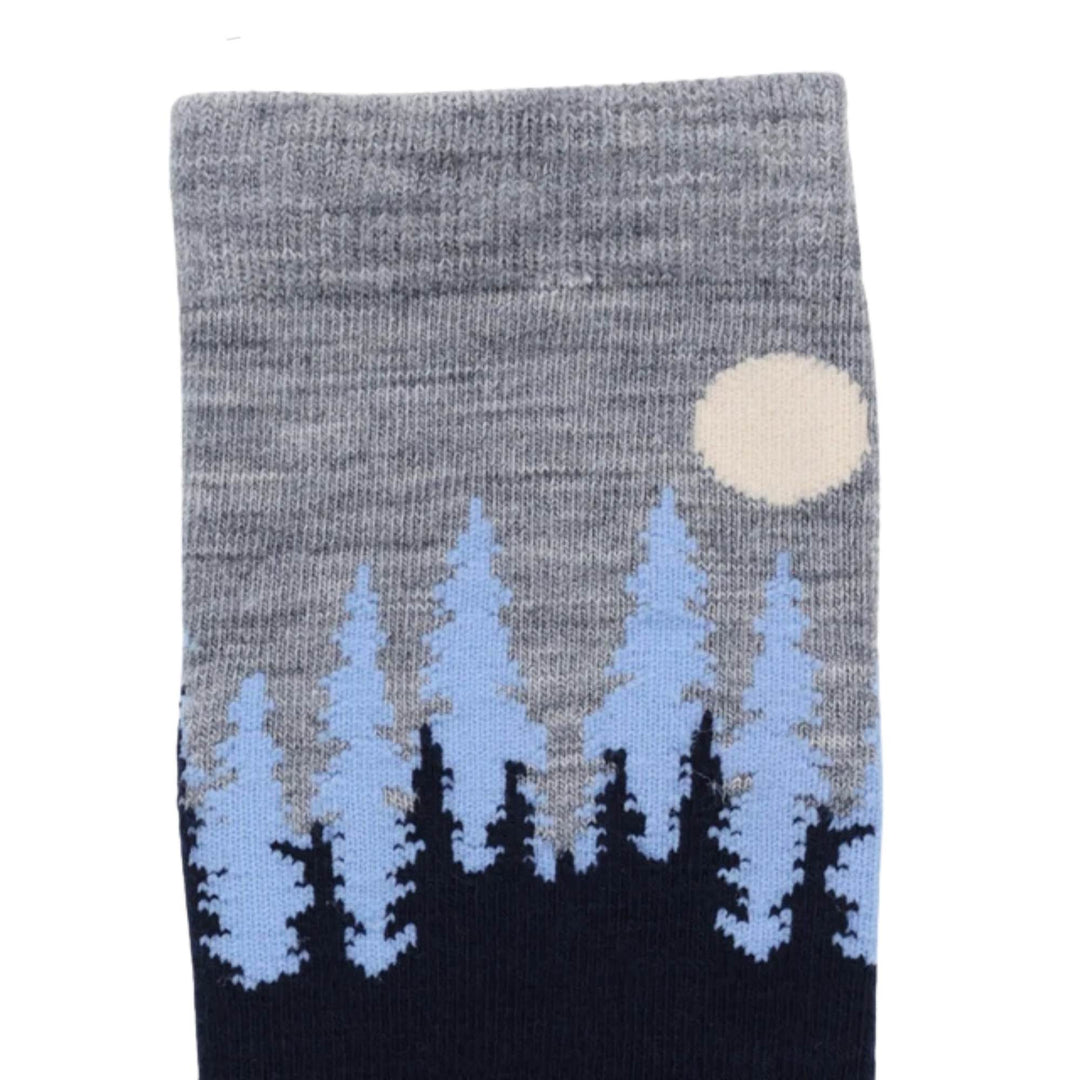 Détails du motif des Chaussettes à motif de paysage bleu par Tilley