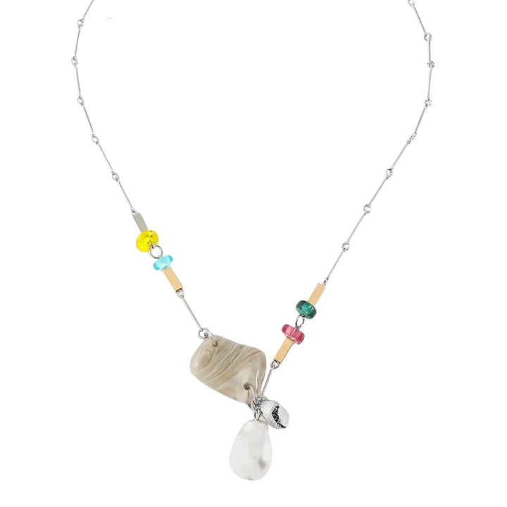 Collier avec chaîne argentée et pierres colorées avec étain par Anne-Marie Chagnon