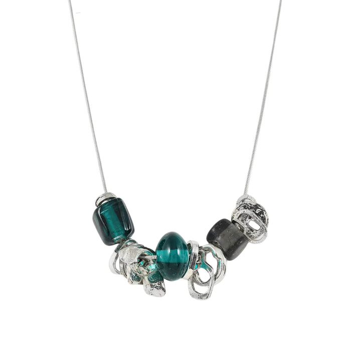 Collier Leona avec billes de verre bleues par Anne-Marie Chagnon