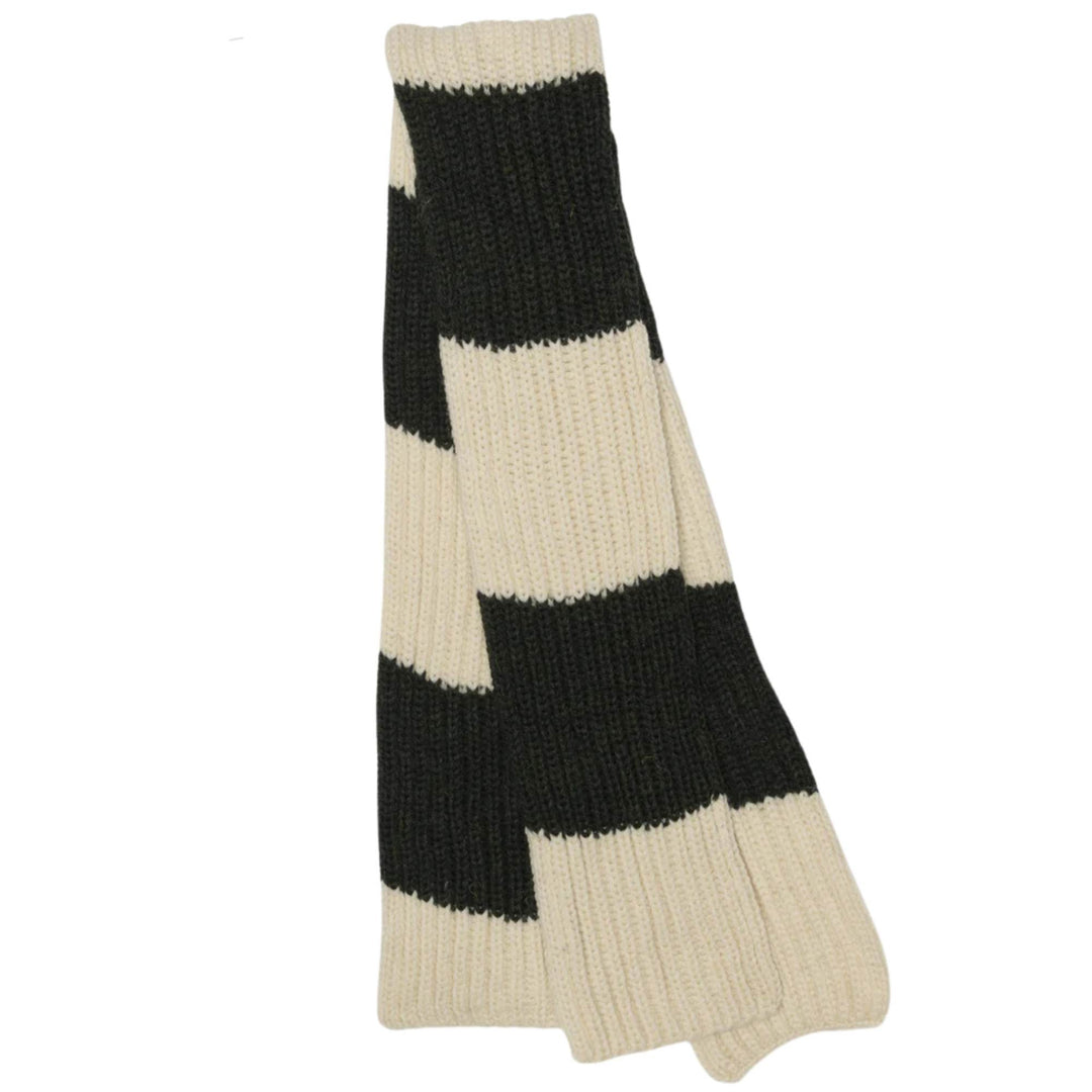 Foulard tricoté à la main blanc et olive par Milo & Dexter