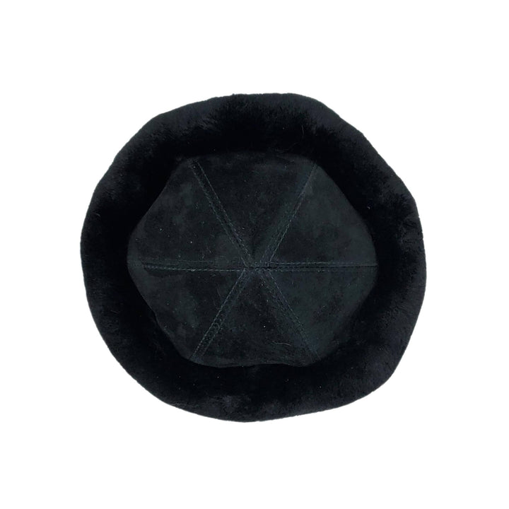Chapeau style cloche en fourrure de castor rasé noir par Fourrures audet vu de dessus
