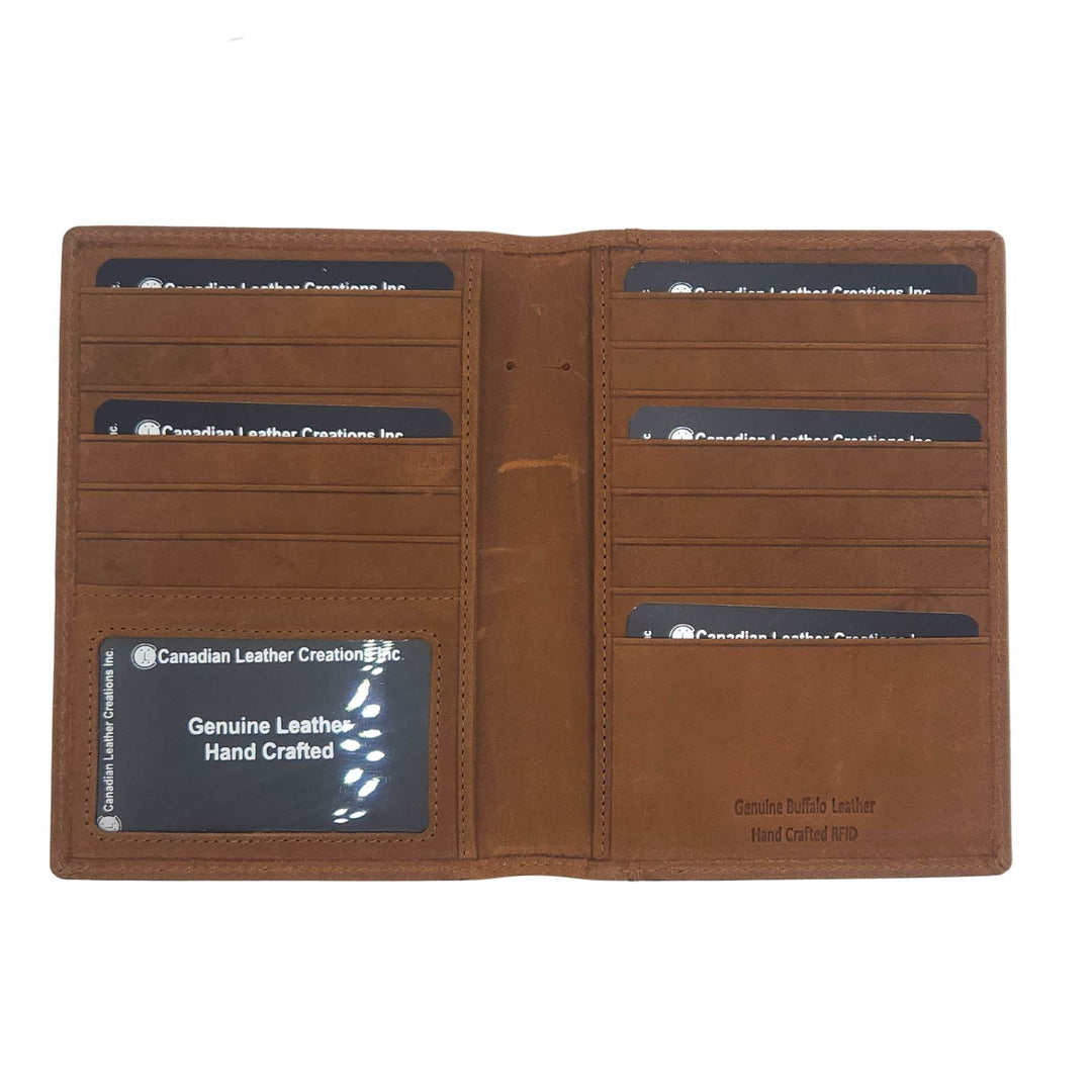 Porte-passeport wch01 brun par Canadian Leather ouvert avec porte-cartes