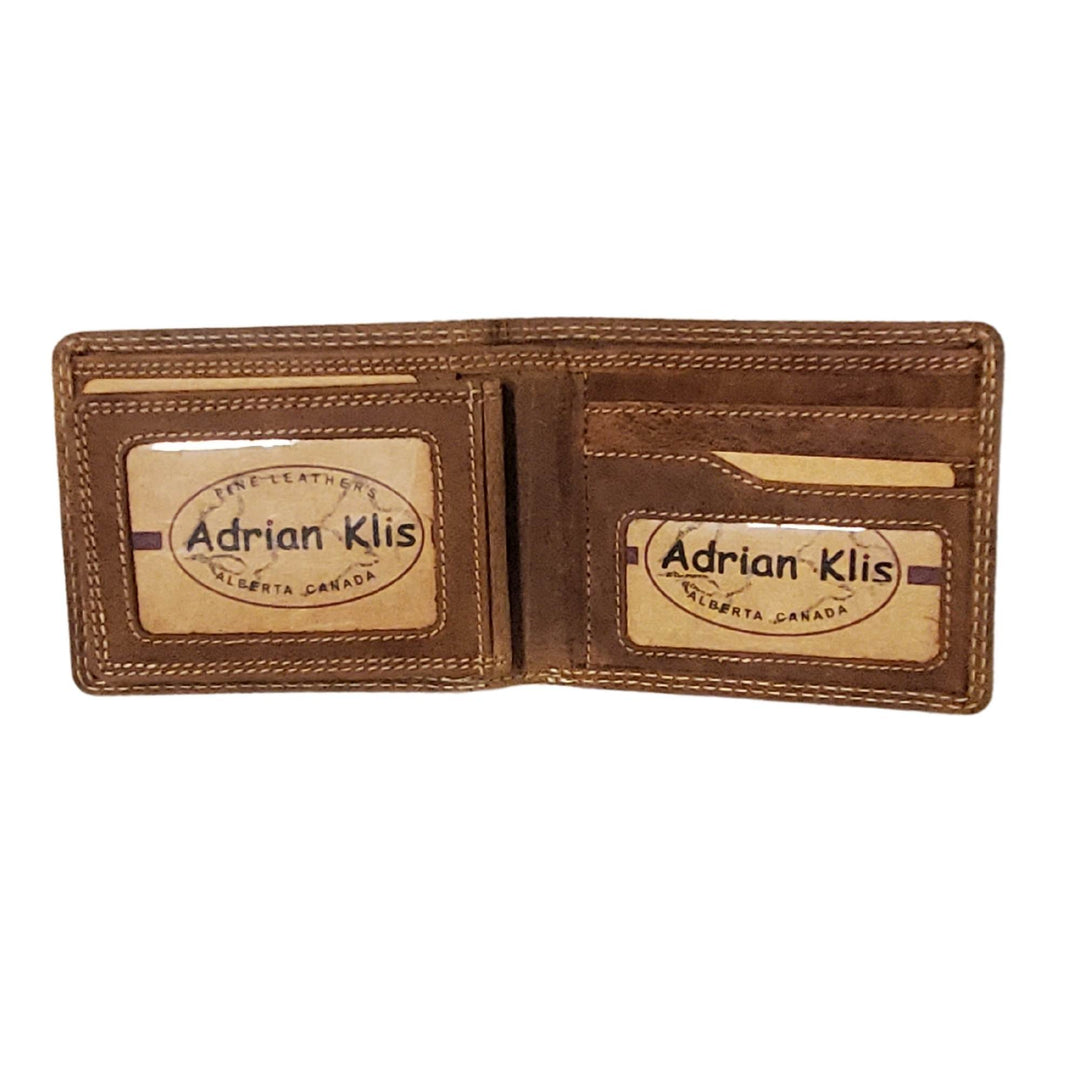 Portefeuille Adrian Klis en cuir de bison 0254 ouvert avec rabat horizontal et fentes pour pièces d'identités