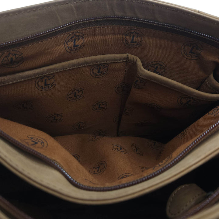 Intérieur du 2e compartiment du Sac organisateur 2004 en cuir de buffle par Canadian Leather