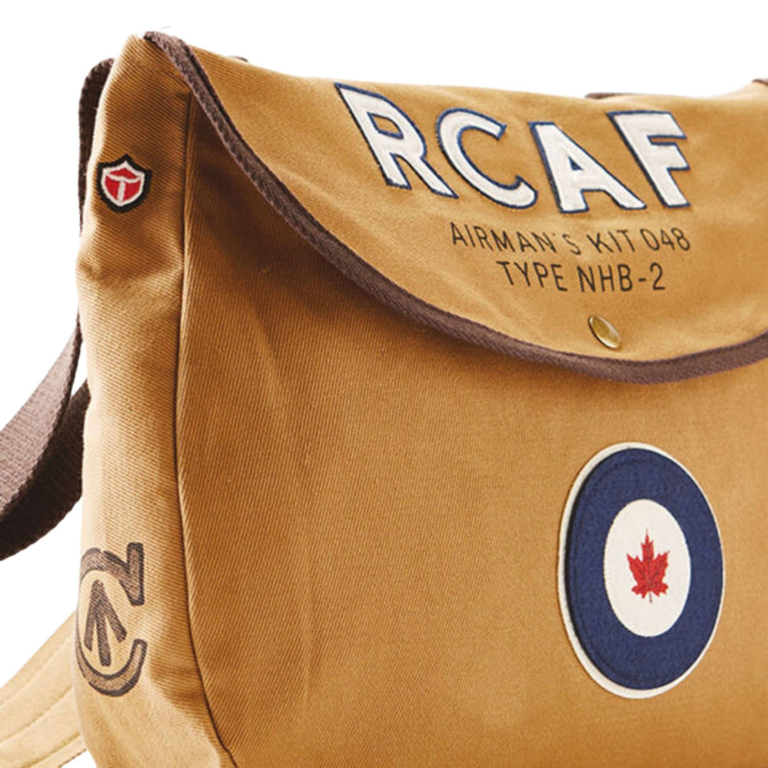 Détails du Sac messager RCAF tan avec logos par Red Canoe