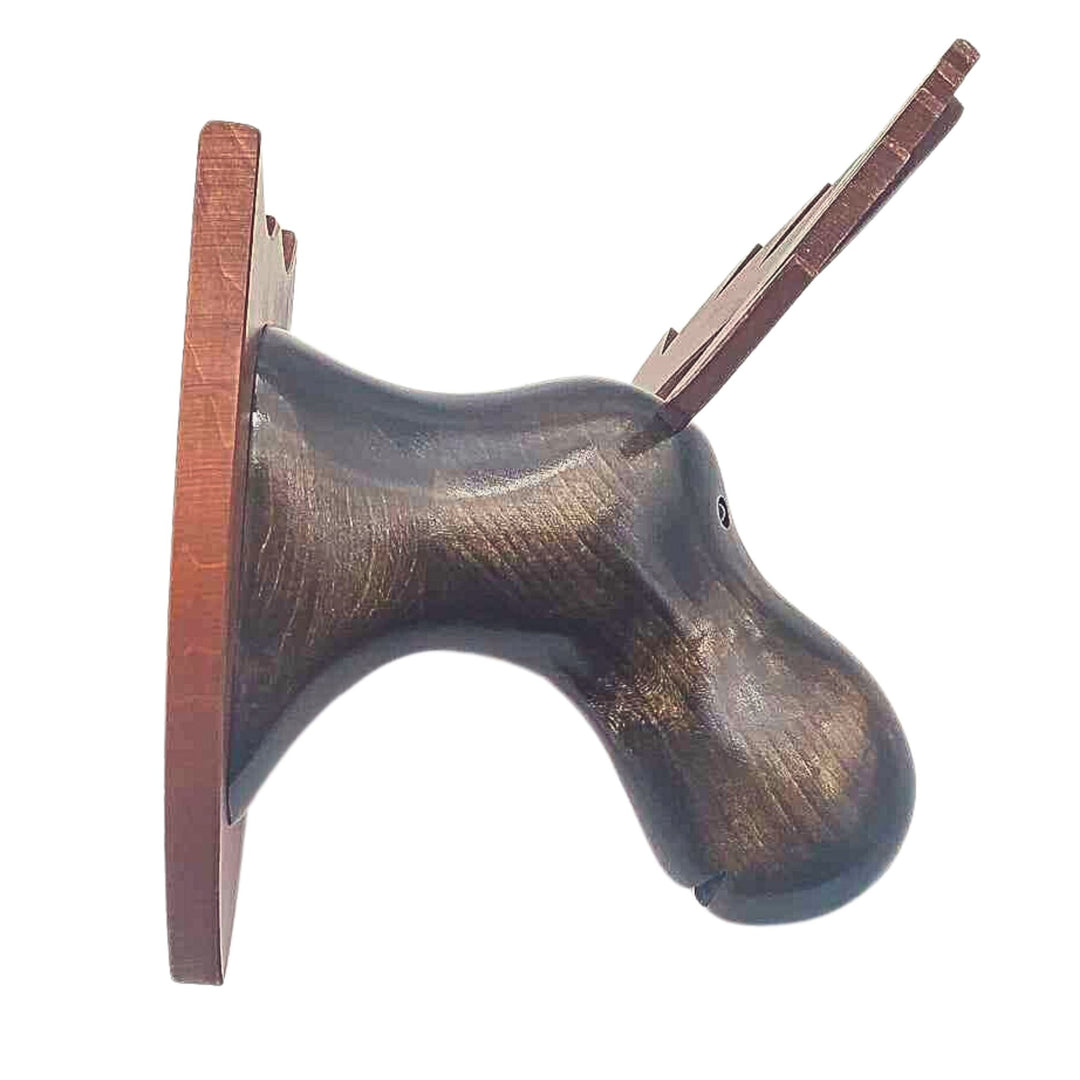 Trophée en bois d'orignal sculpté à la main par Sculptures Tremblay vu de côté