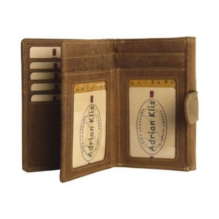Portefeuille avec pochette en cuir de bison ouvert sur ses cartes d'identification