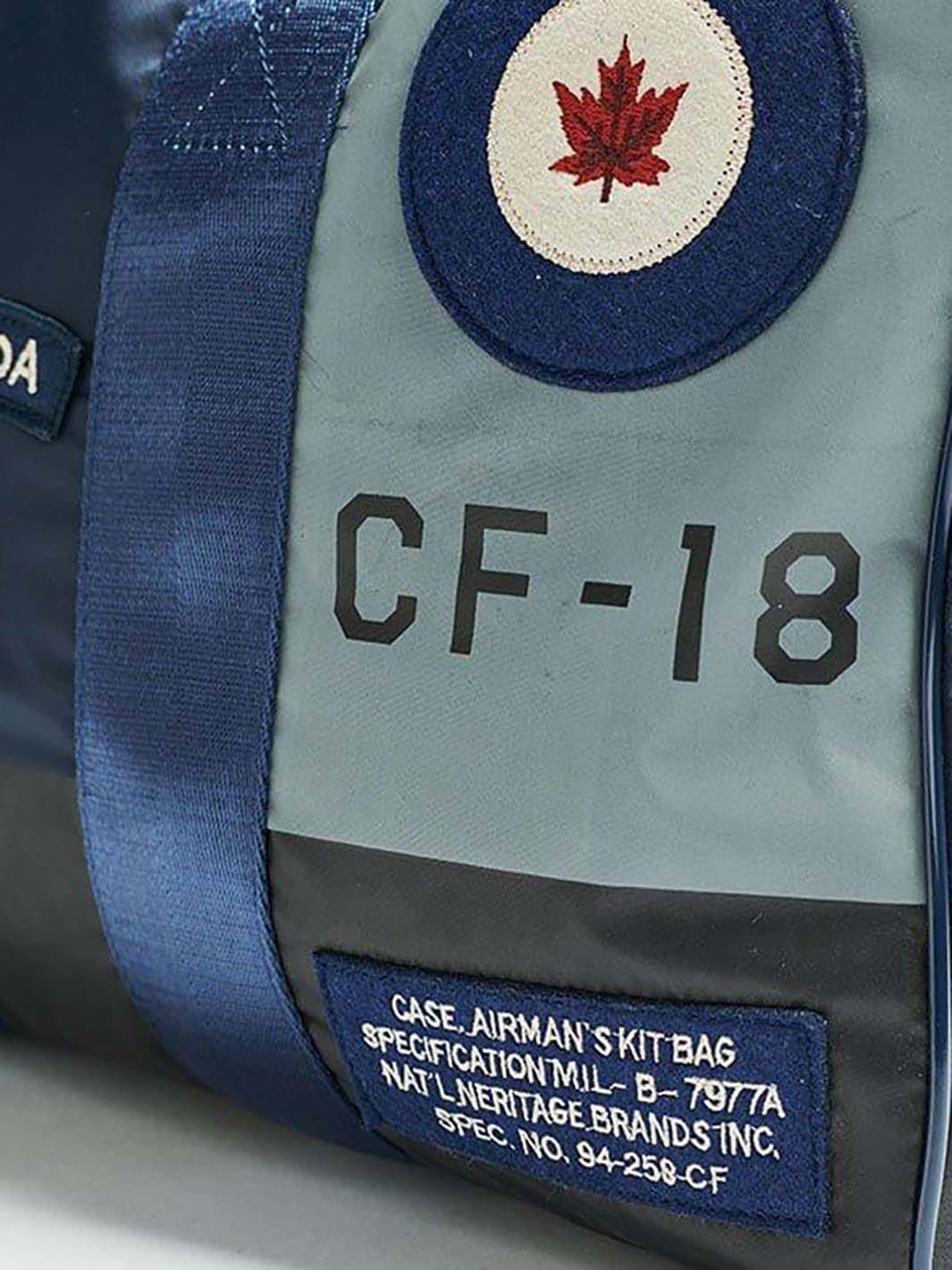 Sac RCAF marine avec textes vue de dessus