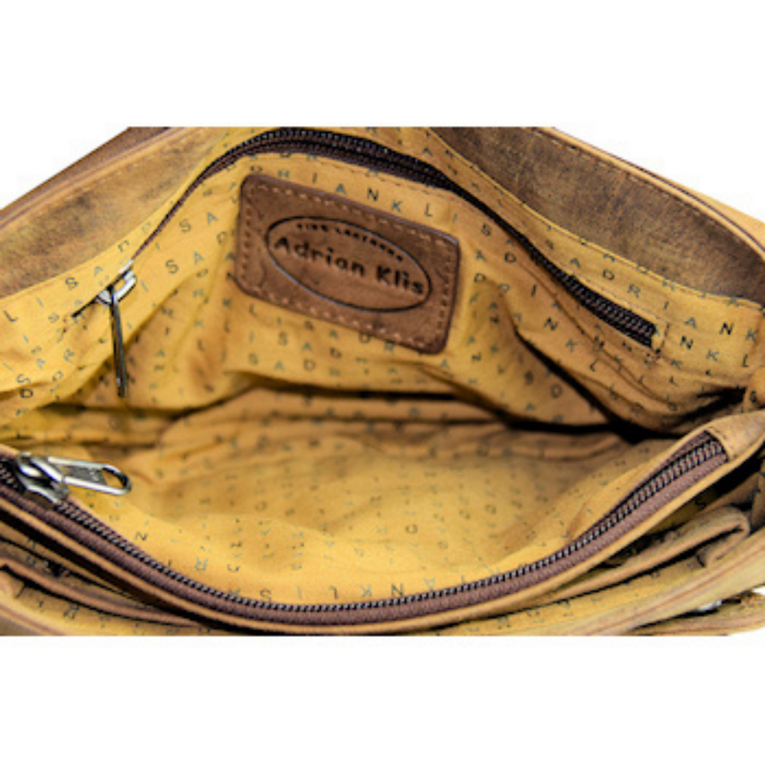 Intérieur d'un compartiment d'un sac en cuir de bison 2200